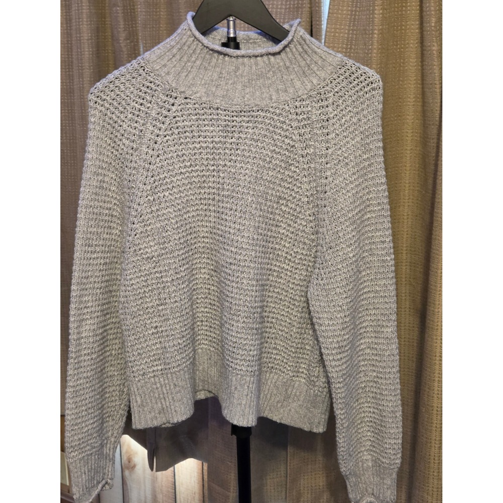 American Eagle Waffle Knit Ribbed‎ Mock Neck Sweater Women's Size Medium Gray